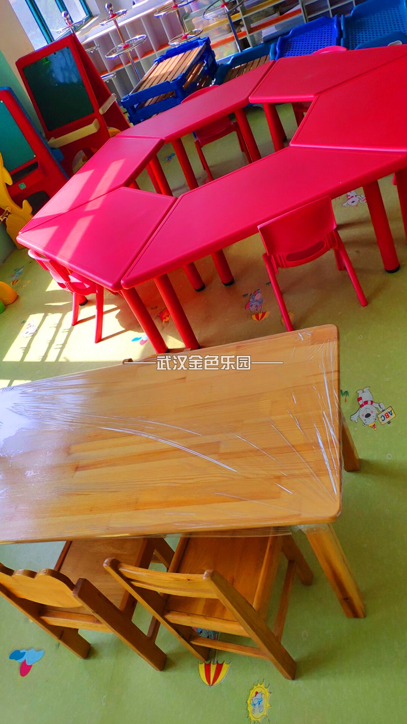 幼兒園設(shè)施
